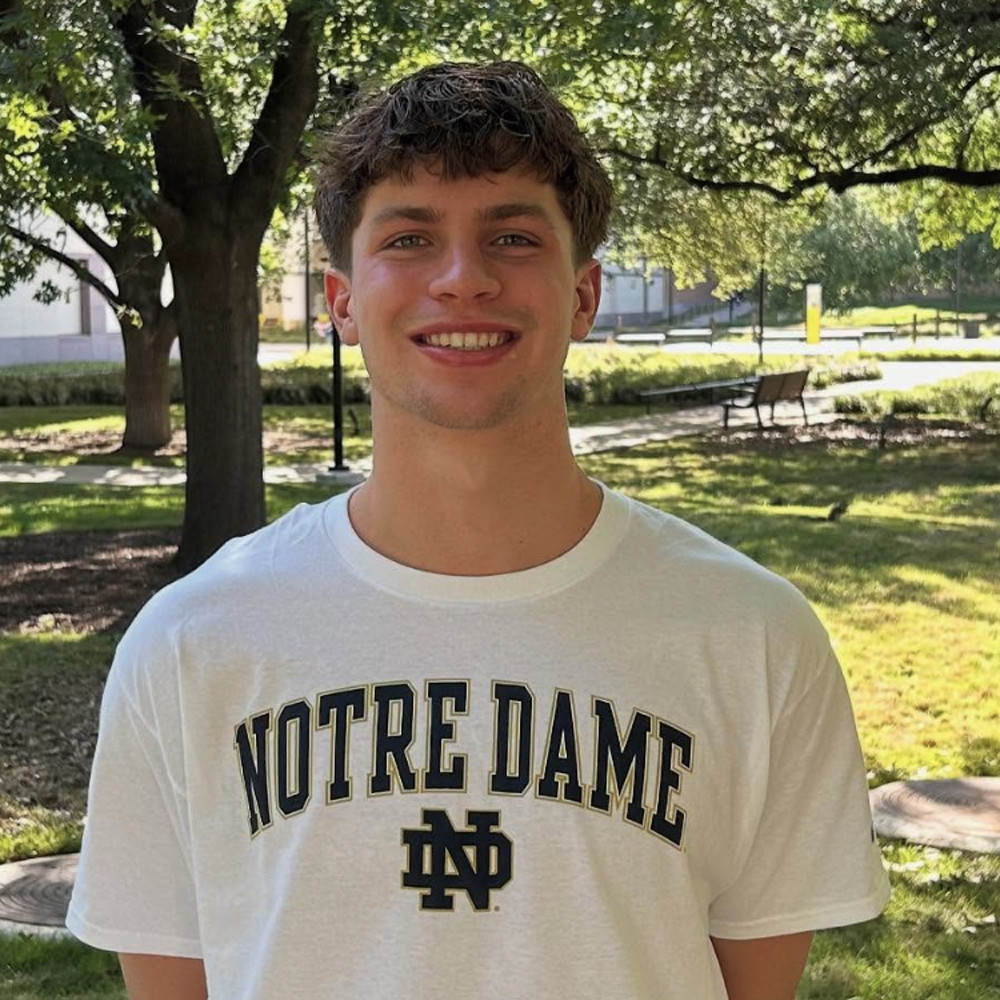 Notre Dame Fighting Irish Campus White T-Shirt Presents For Football Fans Neasalamis.com