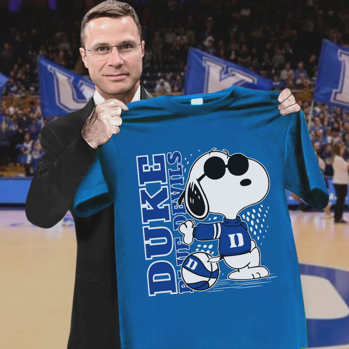 Snoopy Duke Blue Devils T-Shirt Cute Duke Blue Devils Shirt Gifts For Basketball Lovers Neasalamis.com